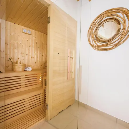 Feriehus In With Sauna *