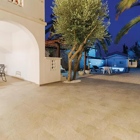 In With Sauna Dom wakacyjny